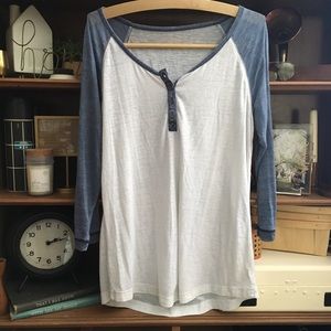 Blue & White Worn Baseball Tee | L